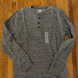Brand new Old Navy men’s Waffle thermal shirt